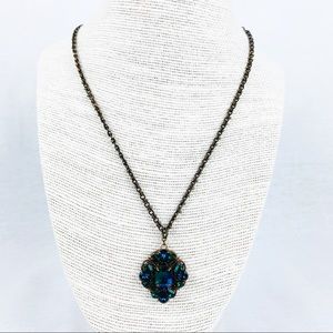 Gorgeous blue & emerald crystal necklace